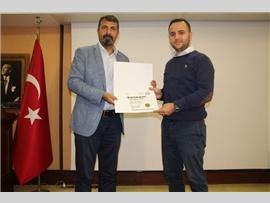 BİLİRKİŞİLİK EĞİTİMLERİNİ TAMAMLAYAN KATILIMCILAR SERTİFİKALARINI ALDI