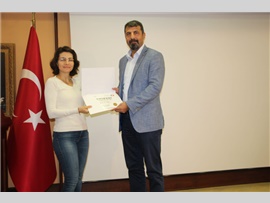 BİLİRKİŞİLİK EĞİTİMLERİNİ TAMAMLAYAN KATILIMCILAR SERTİFİKALARINI ALDI