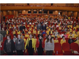 BAŞKANIMIZ AV. BİLGİN YEŞİLBOĞAZ, ÇOCUK FİLMLERİ FESTİVALİNDE ÇOCUKLARA HAKLARINI ANLATTI