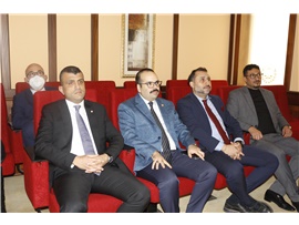 MÜLTECİ HAKLARINDA UYGULAMADA YAŞANAN HUKUKİ SORUNLAR VE ÇÖZÜMLERİ MASAYA YATIRILDI