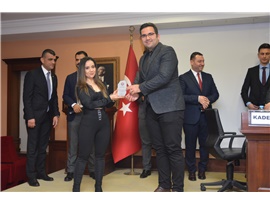 MÜLTECİ HAKLARINDA UYGULAMADA YAŞANAN HUKUKİ SORUNLAR VE ÇÖZÜMLERİ MASAYA YATIRILDI