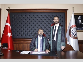 YEŞİLBOĞAZ:  “SEÇME VE SEÇİLME HAKKININ ENGELLENMESİ ÇOĞULCU DEMOKRASİYE AYKIRIDIR”