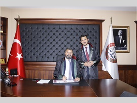 YEŞİLBOĞAZ:  “SEÇME VE SEÇİLME HAKKININ ENGELLENMESİ ÇOĞULCU DEMOKRASİYE AYKIRIDIR”