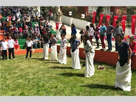 23 Nisan Şenliği Gözne İlkokulunda Yapıldı