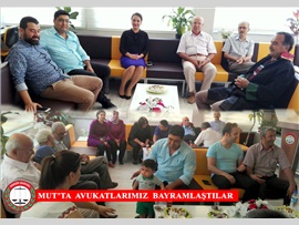 Baromuzun Mut ilçe temsilcisi Av.Muhammet Ali KESKİN ve Mut’ta ikamet eden avukatlarımız, Adliye baro odamızda bir araya gelerek bayramlaştılar.