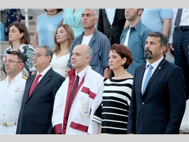 BARO BAŞKANIMIZ BİLGİN YEŞİLBOĞAZ, TIP ÖĞRENCİLERİNİN MEZUNİYET SEVİNCİNİ PAYLAŞTI (28.06.2018)
