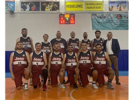 MERSİN BAROSU ERKEK BASKETBOL TAKIMIMIZ BIRAKTIĞI YERDEN DEVAM EDİYOR