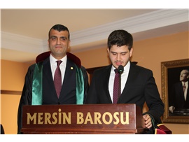 STAJYER AVUKATLAR CÜBBE GİYDİ