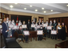 YEŞİLBOĞAZ: “AVUKATLARI ISLAH ETME ÇABALARININ NEDENİ SESSİZLİĞİ BOZMAMIZ”