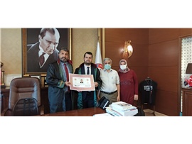 HUKUKUN ÜSTÜNLÜĞÜ İÇİN YEMİN ETTİLER