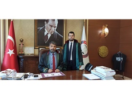 HUKUKUN ÜSTÜNLÜĞÜ İÇİN YEMİN ETTİLER