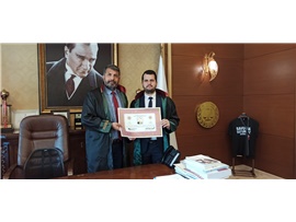 HUKUKUN ÜSTÜNLÜĞÜ İÇİN YEMİN ETTİLER
