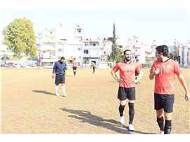 MERSİN BAROSU FUTBOL TAKIMIMIZ, 3 OCAK TURNUVASINA BİR PUANLA BAŞLADI