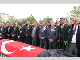 BARO BAŞKANIMIZ AV. BİLGİN YEŞİLBOĞAZ: “SAVUNMAYI ÖLDÜRMEYİN”