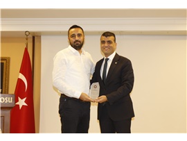 MERKEZ, KOMİSYON VE KULÜP BAŞKANLARIMIZA TEŞEKKÜR PLAKETİ TAKDİM EDİLDİ
