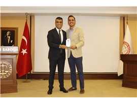 MERKEZ, KOMİSYON VE KULÜP BAŞKANLARIMIZA TEŞEKKÜR PLAKETİ TAKDİM EDİLDİ