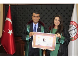 CÜBBELERİNİ GİYİP AVUKAT OLDULAR