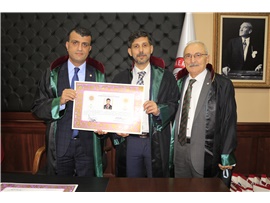 CÜBBELERİNİ GİYİP AVUKAT OLDULAR