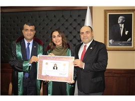 CÜBBELERİNİ GİYİP AVUKAT OLDULAR