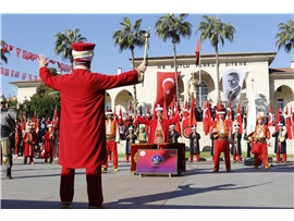 MERSİN'İMİZİN KURTULUŞUNU COŞKUYLA KUTLADIK