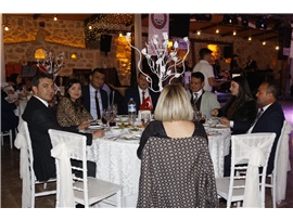 BAROMUZ 5 NİSAN GELENEKSEL AVUKATLAR GÜNÜ BALOSU DÜZENLEDİ