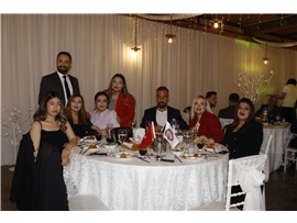 BAROMUZ 5 NİSAN GELENEKSEL AVUKATLAR GÜNÜ BALOSU DÜZENLEDİ
