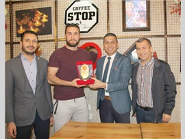 BAROMUZ GELENEKSEL TAVLA TURNUVASI DÜZENLEDİ