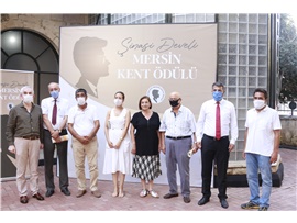 ŞİNASİ DEVELİ KENT ÖDÜLÜ TANITIM BASIN TOPLANTISI MERSİN BAROSUNUN EV SAHİPLİĞİNDE YAPILDI