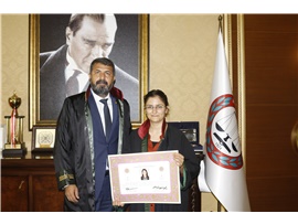 STJ. AVUKATIMIZ PELİN SÖZBİLİR YEMİN EDİP CÜBBE GİYDİ