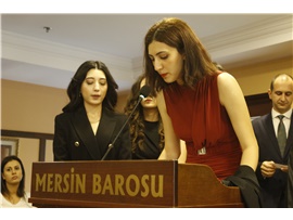 37 STAJYER AVUKATIMIZ CÜBBE GİYDİ