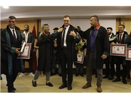 37 STAJYER AVUKATIMIZ CÜBBE GİYDİ