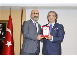 YEŞİLBOĞAZ: “KİŞİSEL VERİLERİ KORUMA KANUNU’NUN UYGULANMASI ÖTELENMEMELİ”