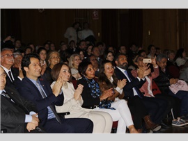 MERSİN BAROSU ÇOK SESLİ KOROSU SAHNE ALDI