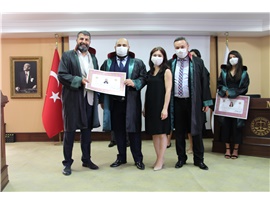 HUKUK VE ADALET İÇİN YEMİN ETTİLER