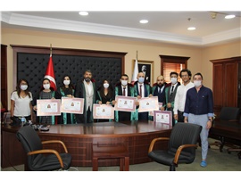 HUKUK VE ADALET İÇİN YEMİN ETTİLER