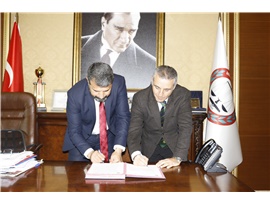 MERSİN BAROSU İLE TOROS ÜNİVERSİTESİ EĞİTİMDE İŞBİRLİĞİ PROTOKOLÜ İMZALADI