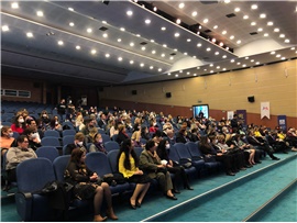 “EŞİTLİKTEN VAZGEÇMİYORUZ” PANELİ DÜZENLENDİ