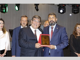 MERSİN BAROSU AVUKATLARI BALODA BULUŞTU