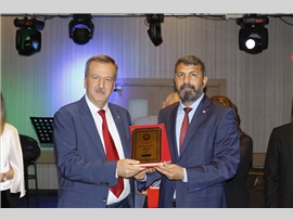 MERSİN BAROSU AVUKATLARI BALODA BULUŞTU