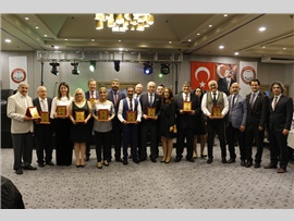MERSİN BAROSU AVUKATLARI BALODA BULUŞTU