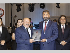 MERSİN BAROSU AVUKATLARI BALODA BULUŞTU