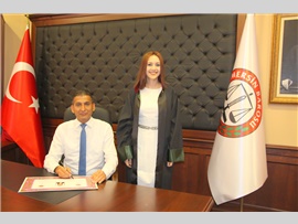 Genç Avukatlarımız Avukatlık Yemini Ederek Ruhsatnamelerini Aldılar..