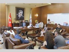 BARO BAŞKANIMIZ, STAJA BAŞLAYACAK AVUKAT ADAYLARINI MAKAMINDA AĞIRLADI