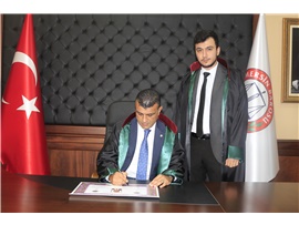 CÜBBE GİYİP AVUKAT OLDULAR