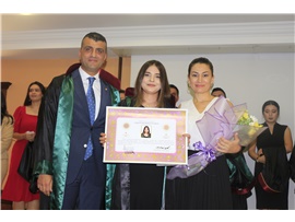 CÜBBE GİYİP AVUKAT OLDULAR