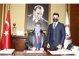 HUKUK VE ADALET İÇİN CÜBBE GİYDİLER