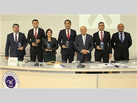 BAŞKANIMIZ ÇAĞ ÜNİVERSİTESİNİN DÜZENLEMİŞ OLDUĞU KONFERANSA KATILDI.