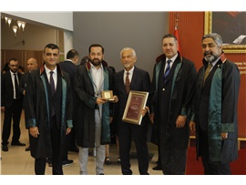 SAĞKAN VE ÖZDEMİR’DEN DUAYEN AVUKATLARA ONUR PLAKETİ