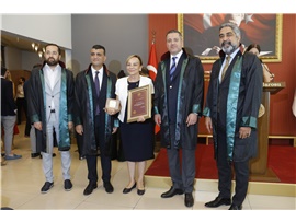 SAĞKAN VE ÖZDEMİR’DEN DUAYEN AVUKATLARA ONUR PLAKETİ