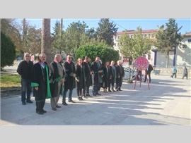 Mersin Barosu İlçe temsilcilerimiz ve meslektaşlarımızın katılımı ile Atatürk Anıtına çelenk bırakıldı